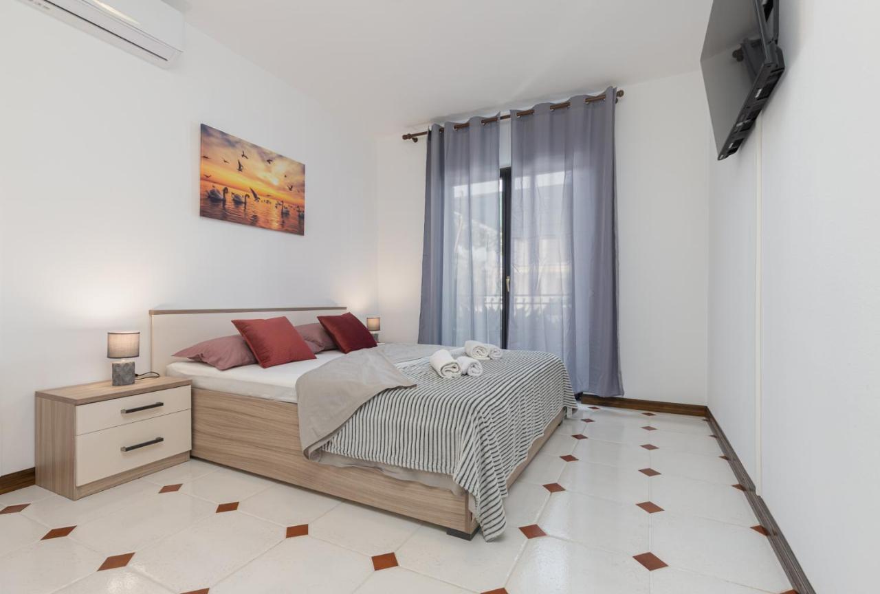 Cukerina Apartment With Whirpool & Sauna Poreč Eksteriør billede